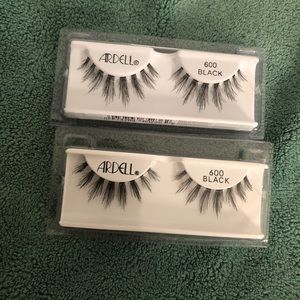 Fake lashes Ardell 600